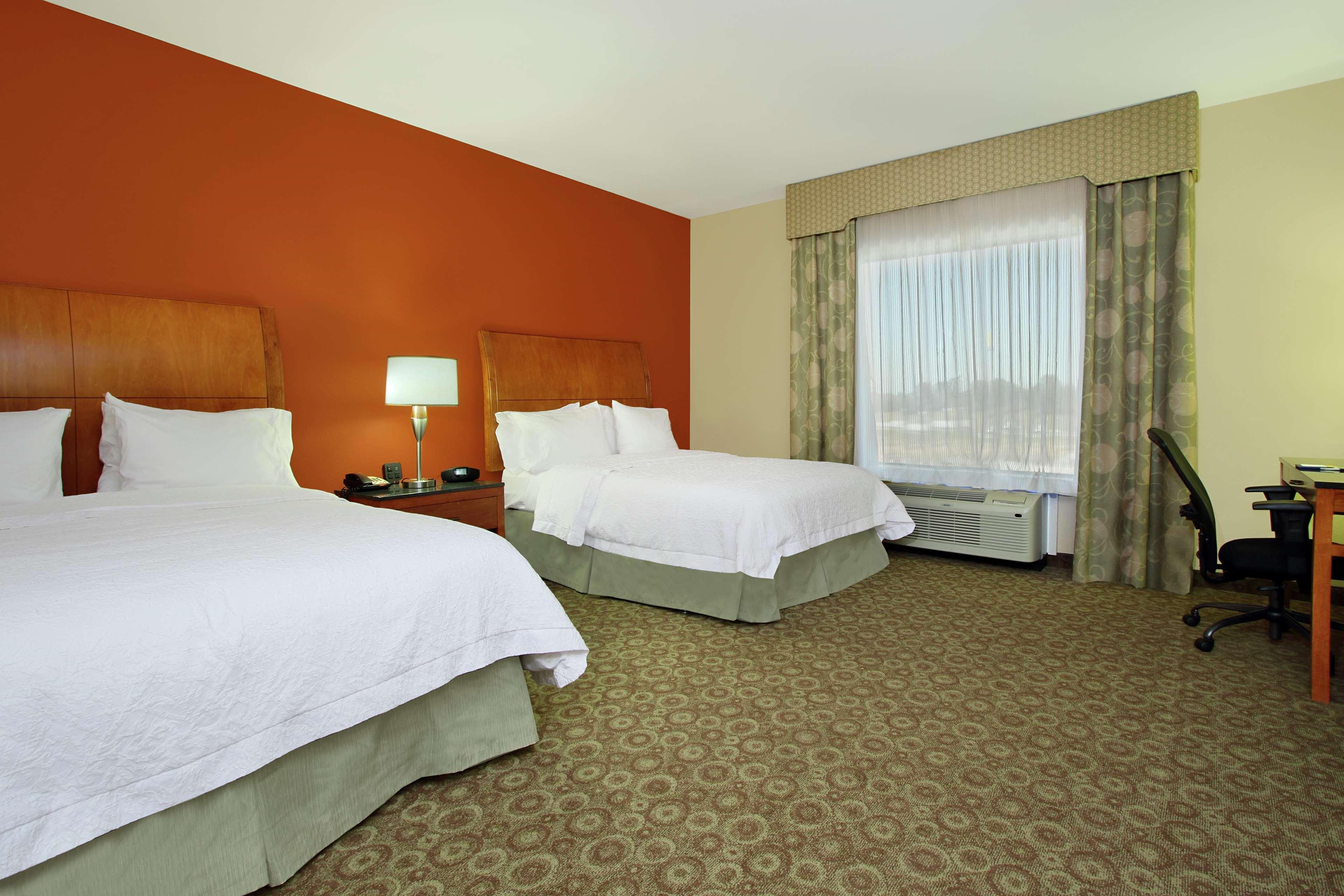 Hampton Inn & Suites Buffalo Exterior foto