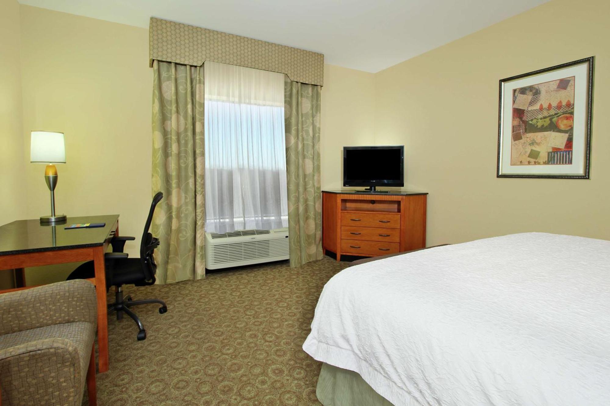 Hampton Inn & Suites Buffalo Exterior foto